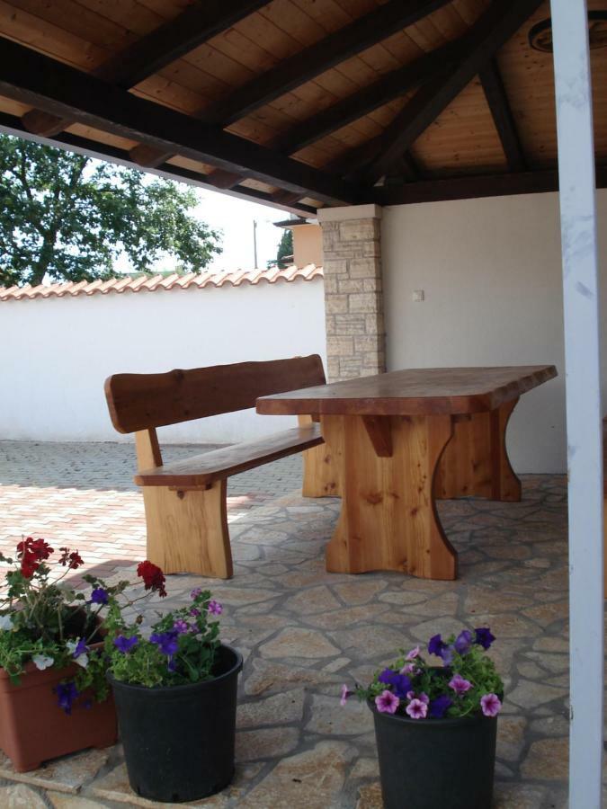 Guesthouse Pejo Poreč Exteriér fotografie